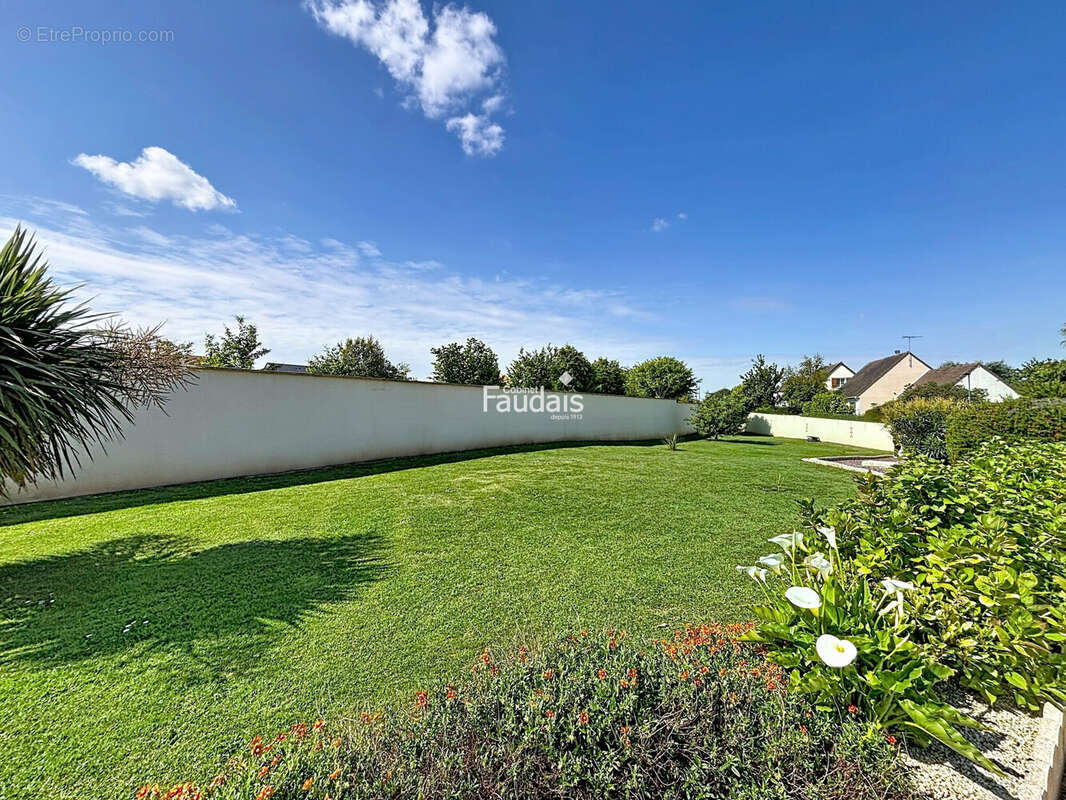 Maison 125 m² à Isigny-Sur-Mer  - photo 2