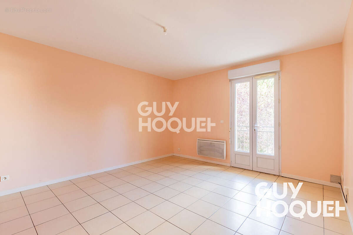 Appartement à SAVIGNY-SUR-ORGE