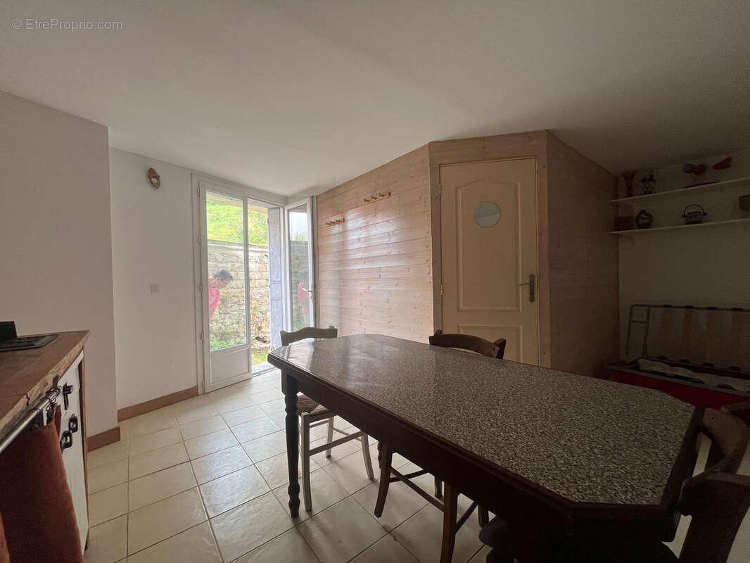Au cœur de Gavarnie : 170 m2, 3 logements indépendants, fort potentiel locatif ! - photo 21