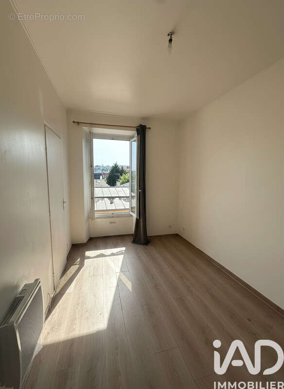 Photo 7 - Appartement à VILLENEUVE-SAINT-GEORGES