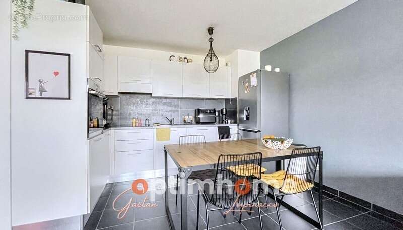 Appartement à AMNEVILLE