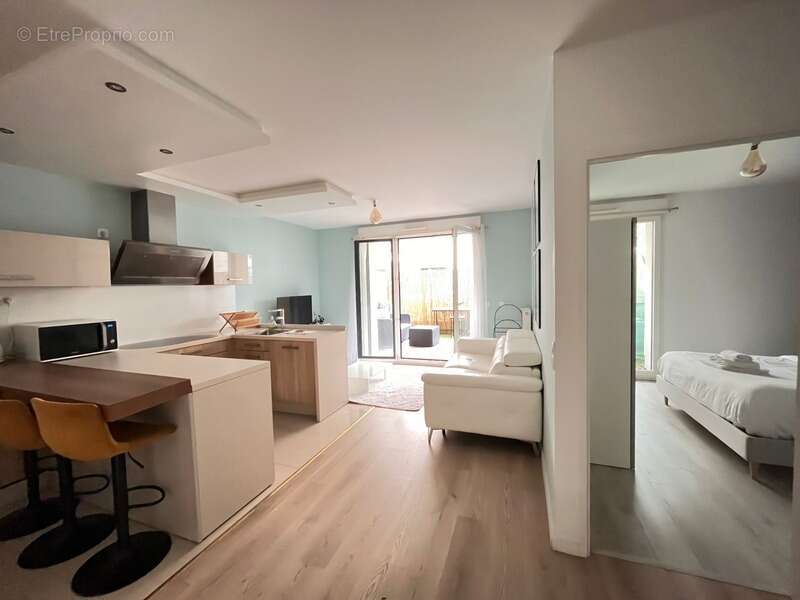 Appartement à COLOMBES