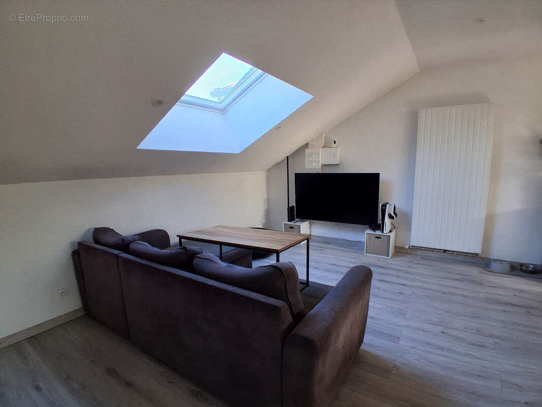 Appartement à CHAUFFAILLES