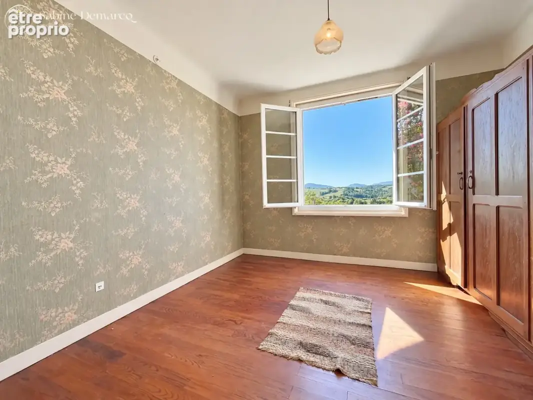 En EXCLUSIVITE à  BRISCOUS - Maison de plain-pied à rénover, vue dégagée sur les montagnes - photo 11