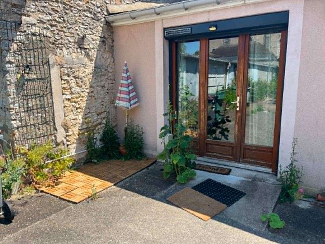 Appartement esprit "maisonnette"  avec exterieur et garage - photo 7