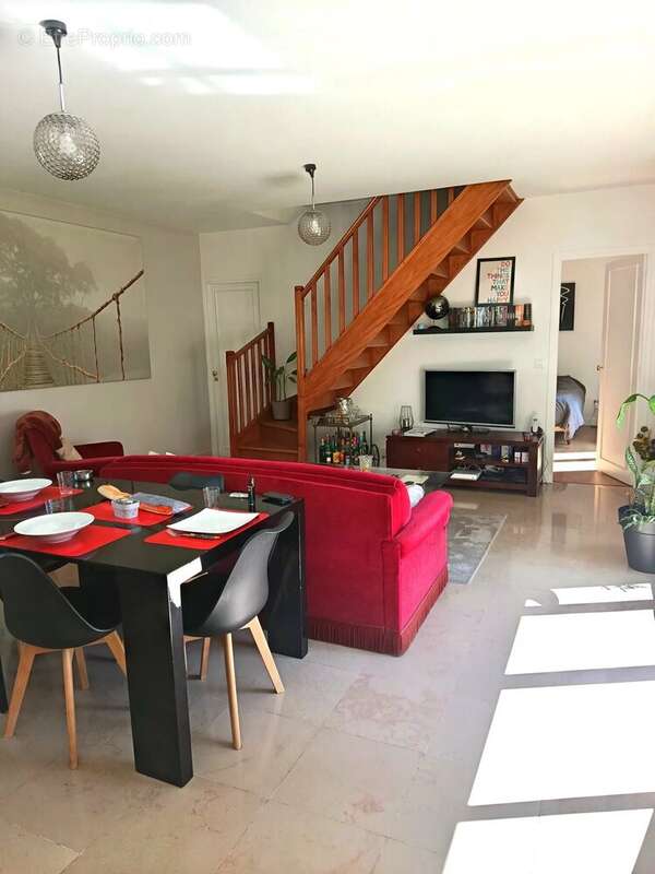 Maison à VITRY-SUR-SEINE