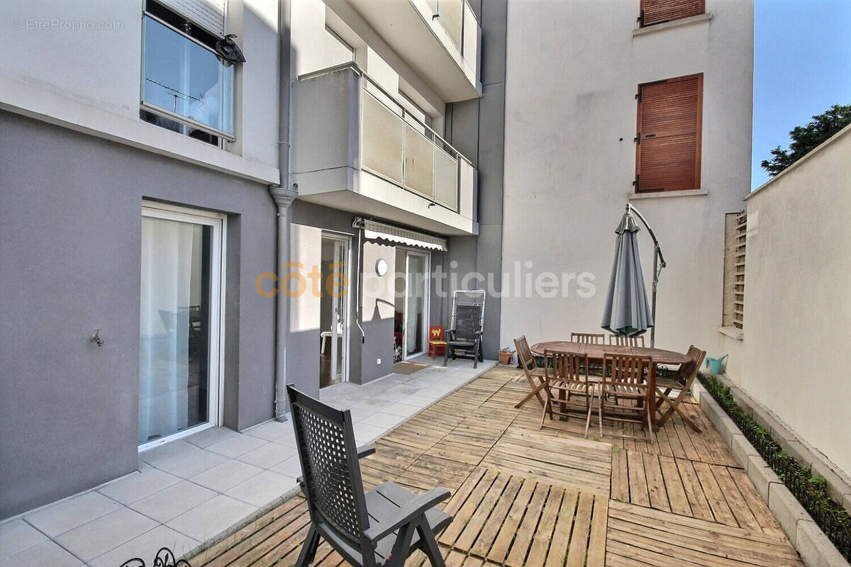 Appartement à BAGNEUX