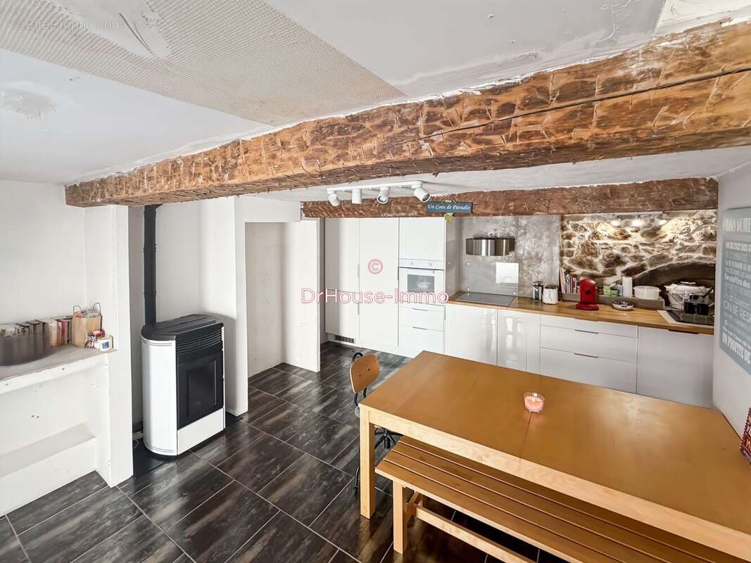 Maison 87 m² à Vins-Sur-Caramy  - photo 6