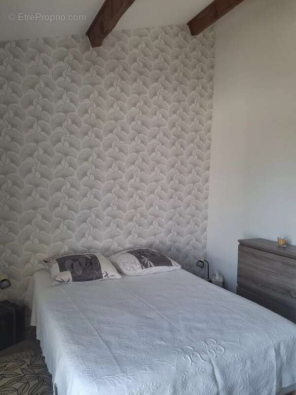 Maison à MONTELIMAR