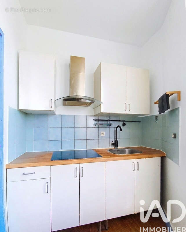 Appartement 32 m² à Saint-Denis  - photo 2