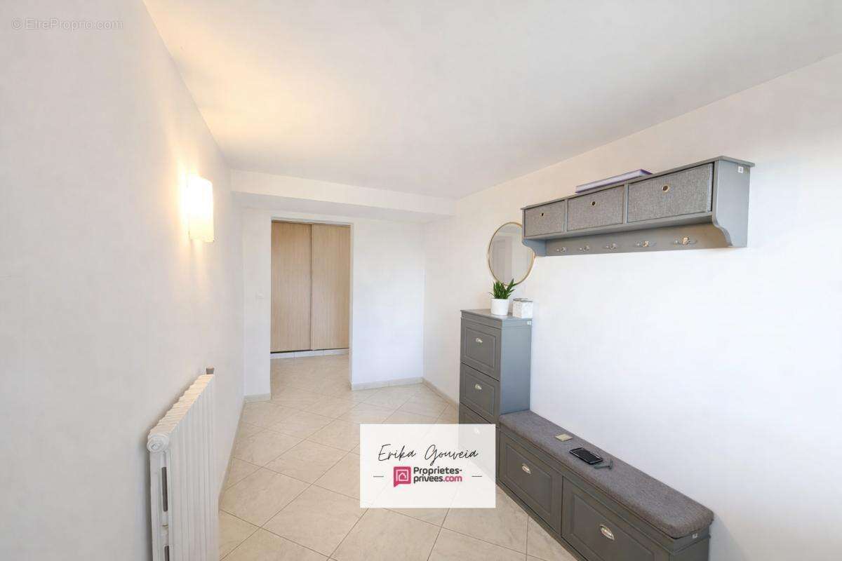 EXCLUSIVITÉ  Maison familiale 145 m², 55 m² de pièce de vie plein sud, prestations haut de gamme  - Sanvic Renaissance - photo 6