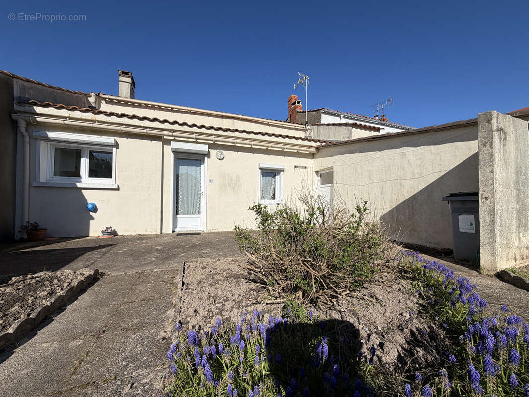 Maison à AIZENAY