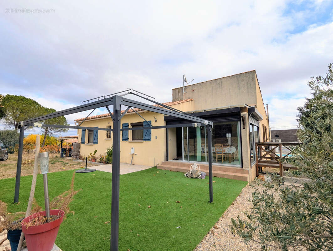 Maison à GINESTAS