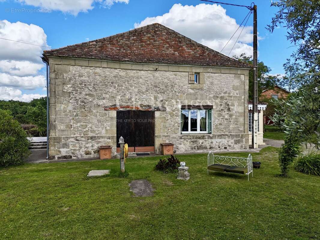 Maison à EYMET