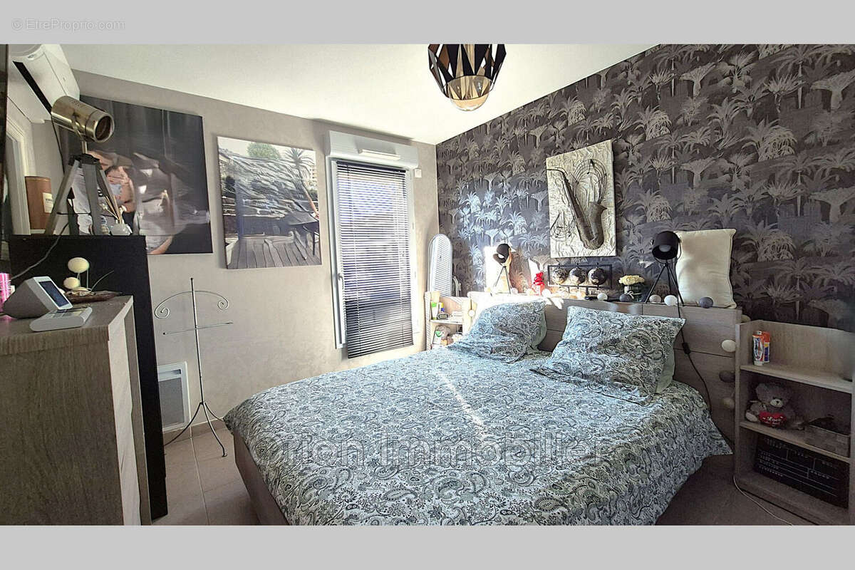 Appartement à MANDELIEU-LA-NAPOULE