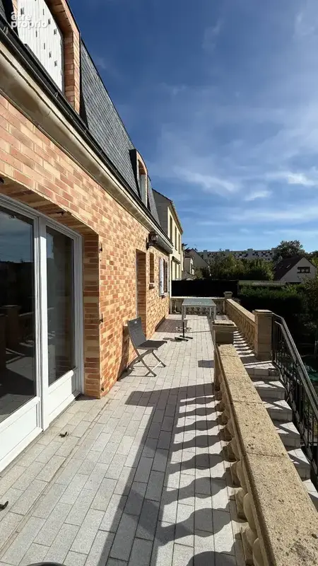 Maison familiale de caractère -191 m²  avec sous-sol total - photo 10