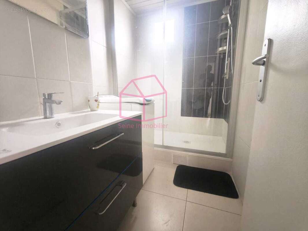 Appartement à CHOISY-LE-ROI