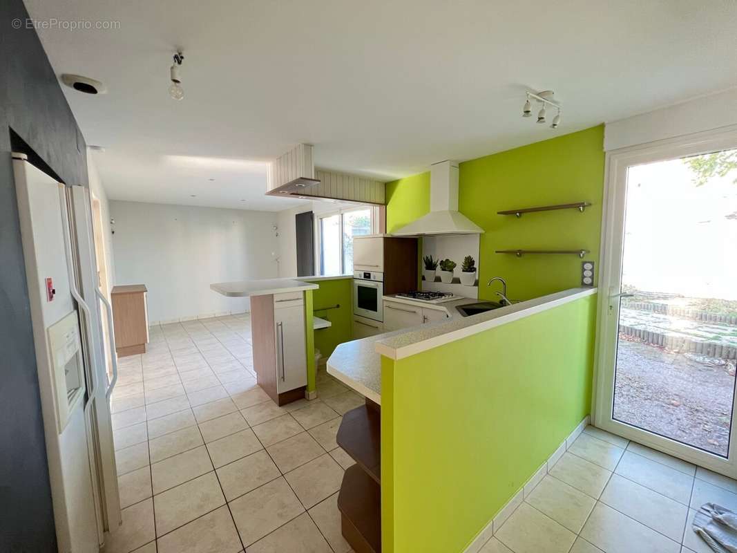 Maison à GROSBREUIL