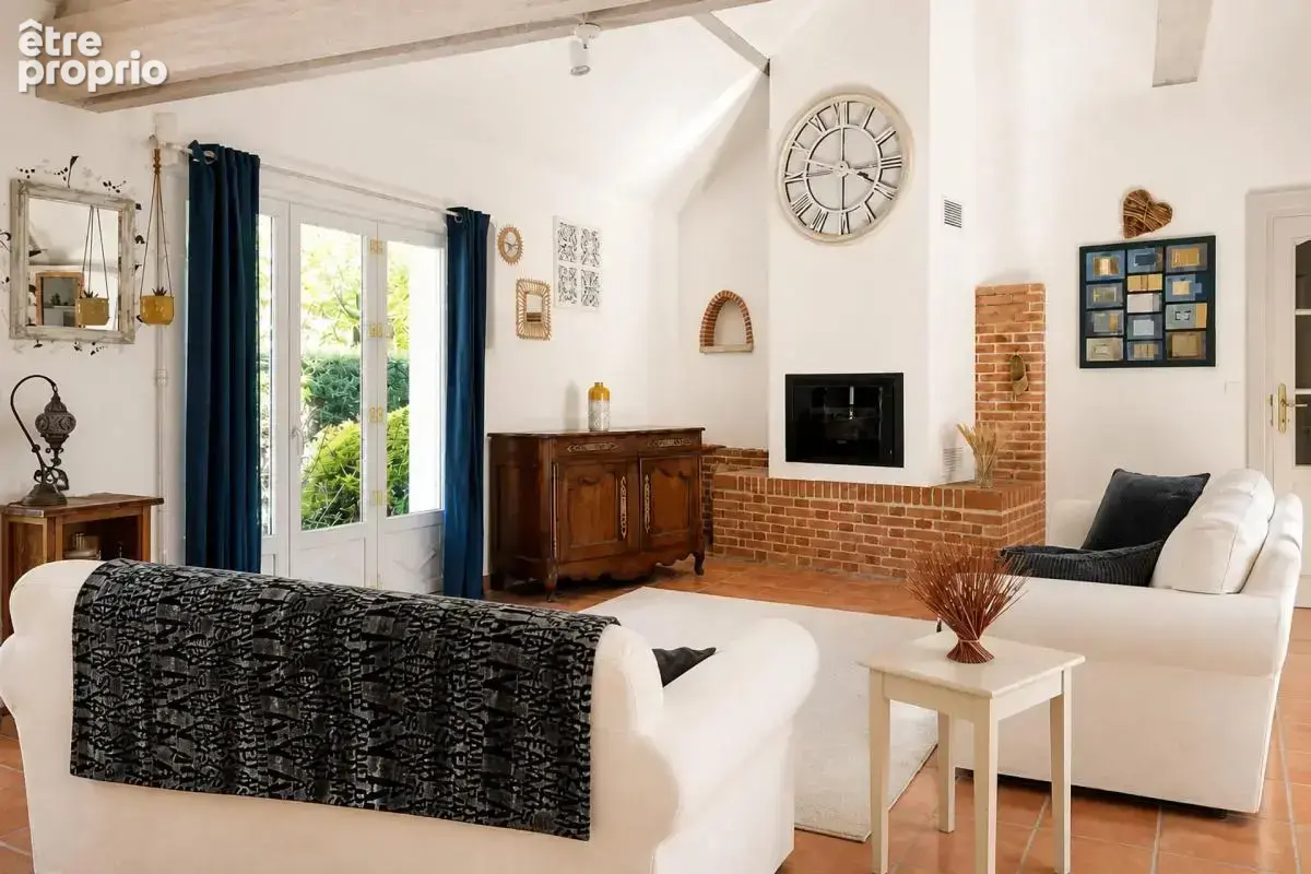 Maison de 9 pièces de 280 m² à Yvoy-le-Marron - photo 6