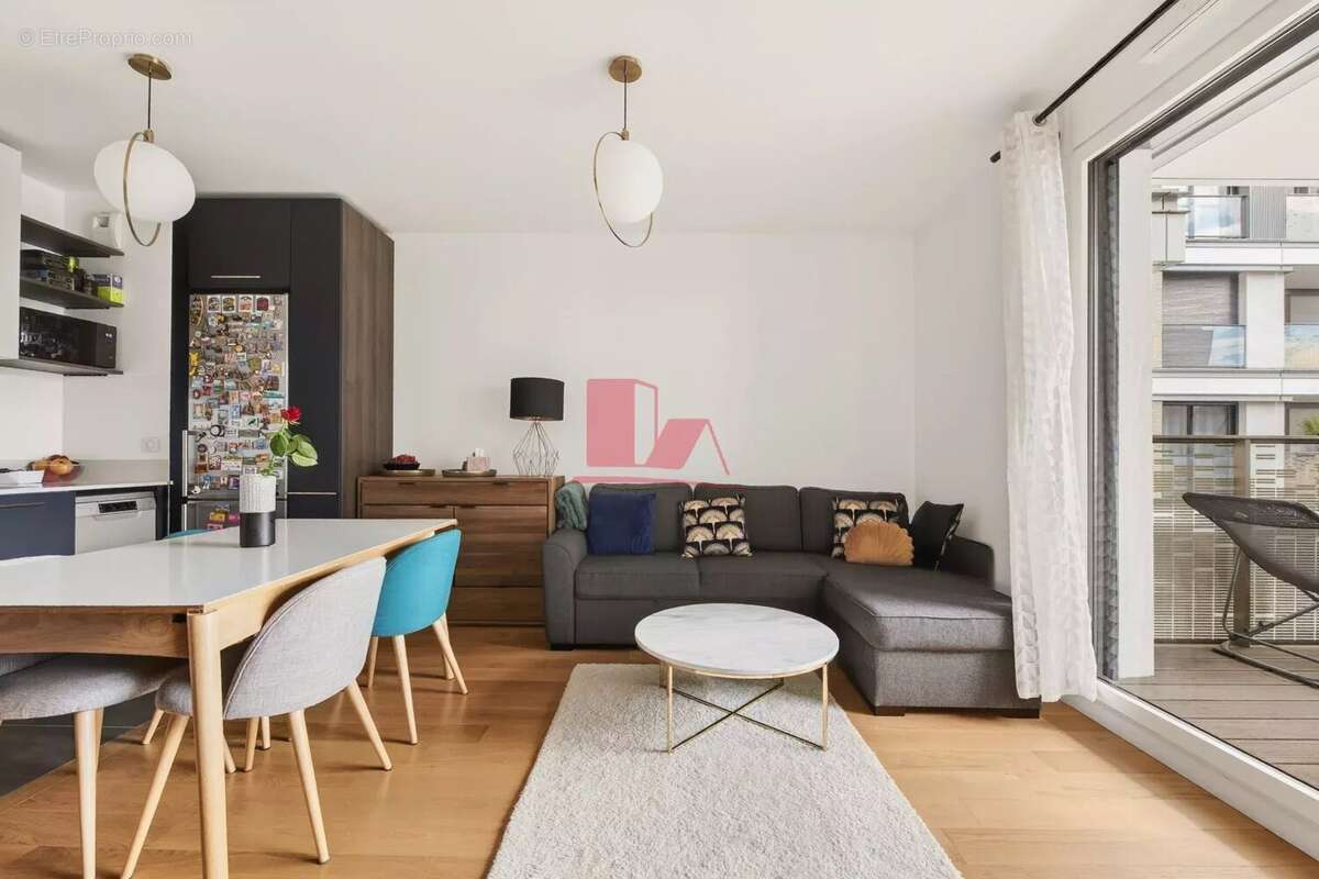 Appartement à ISSY-LES-MOULINEAUX