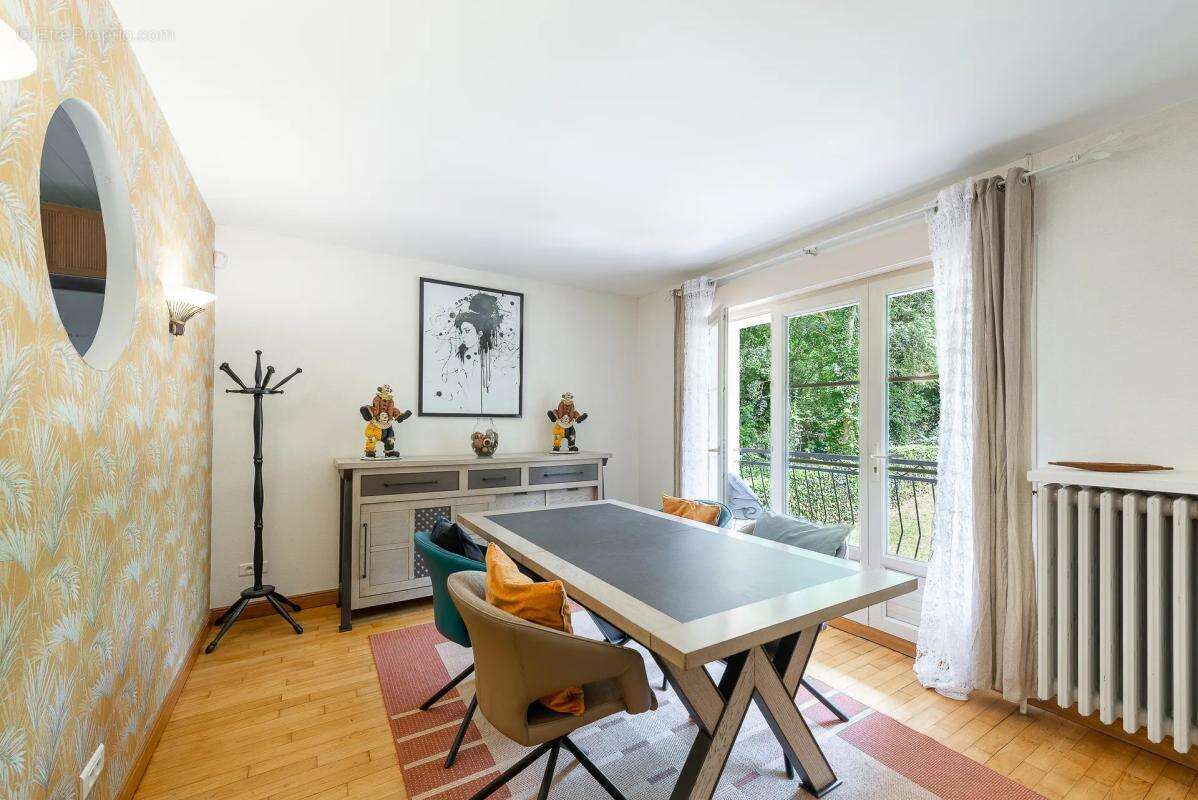 Maison familiale avec studio indépendant – 178 m2 – Chessy Bourg - photo 16