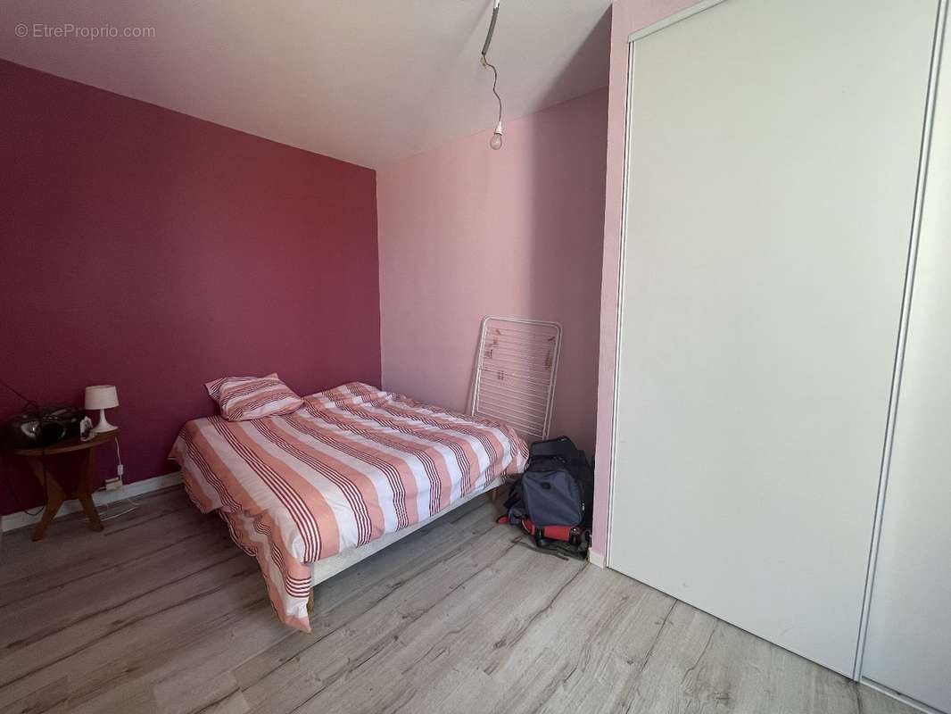 Maison à SAINT-YRIEIX-LA-PERCHE