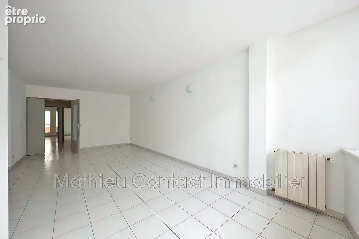Appartement 3 pièces 71 m² à vendre à Nimes (30900) - photo 8
