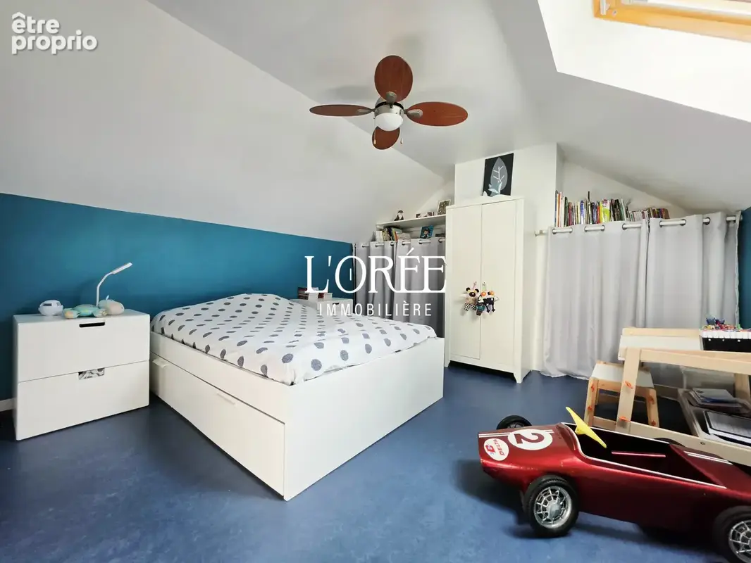 Pavillon individuel en brique - semi plain pied - 140m2 - 4 chambres - jardin  - garage - photo 12