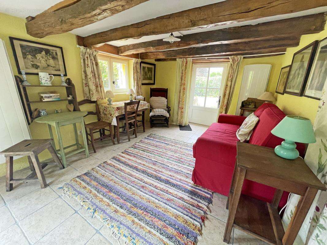 Maison à SIORAC-EN-PERIGORD