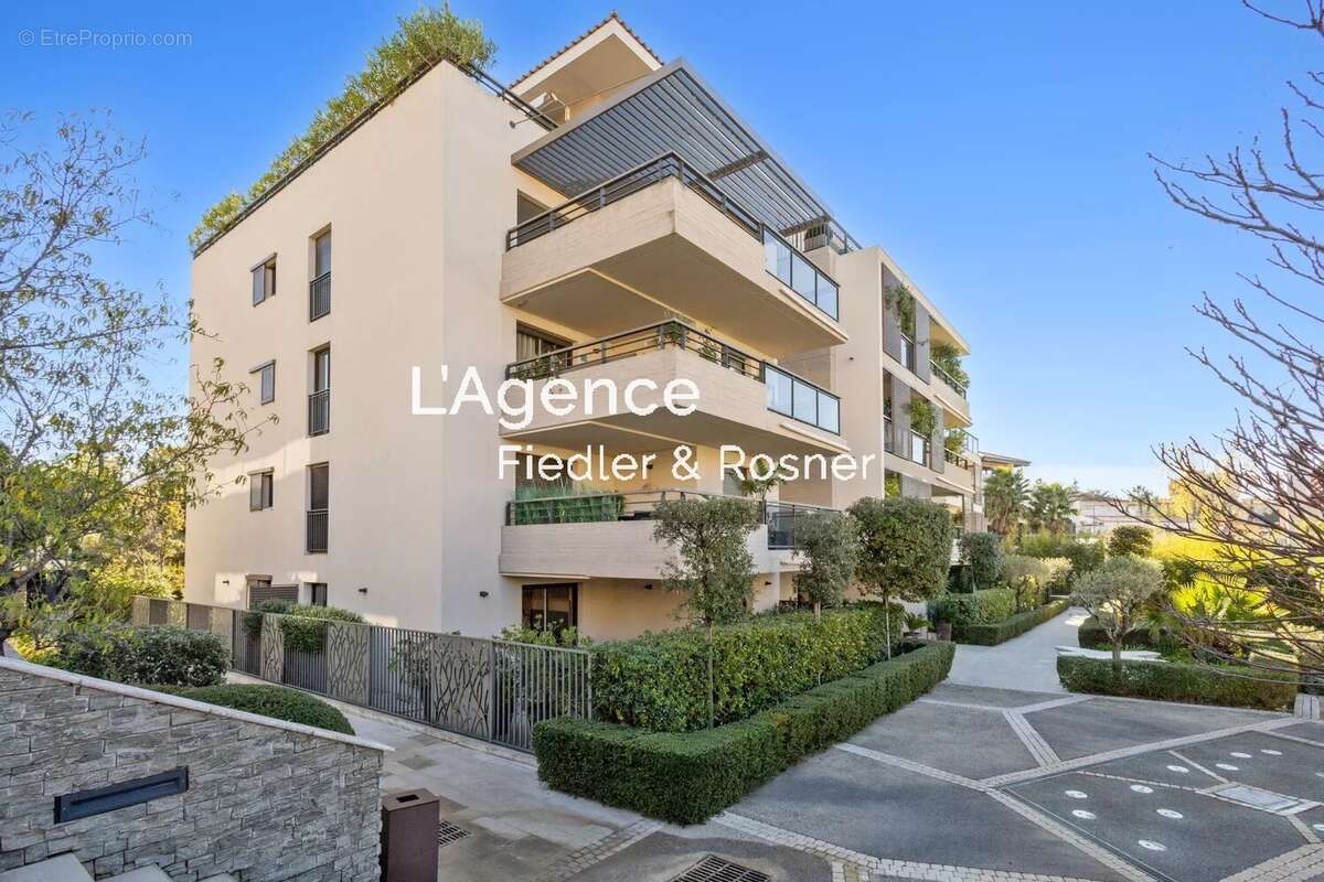 Appartement à SAINT-TROPEZ