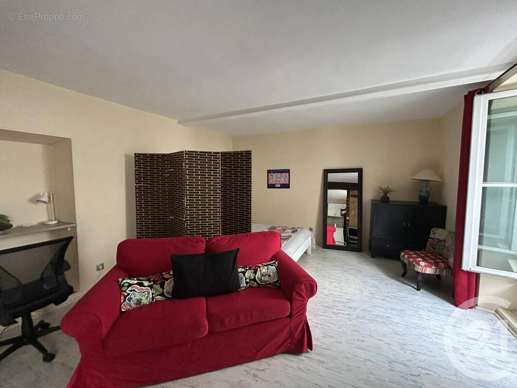 Appartement à FONTAINEBLEAU