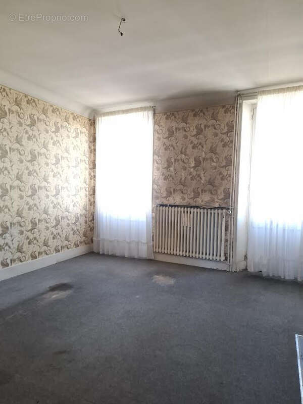 Appartement à SAINT-AGREVE