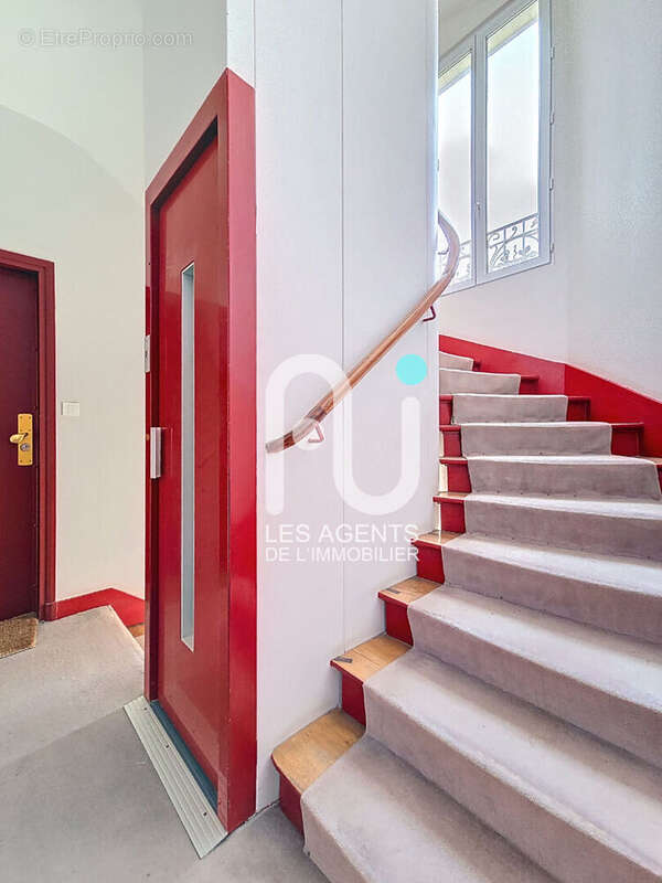 Appartement à SURESNES