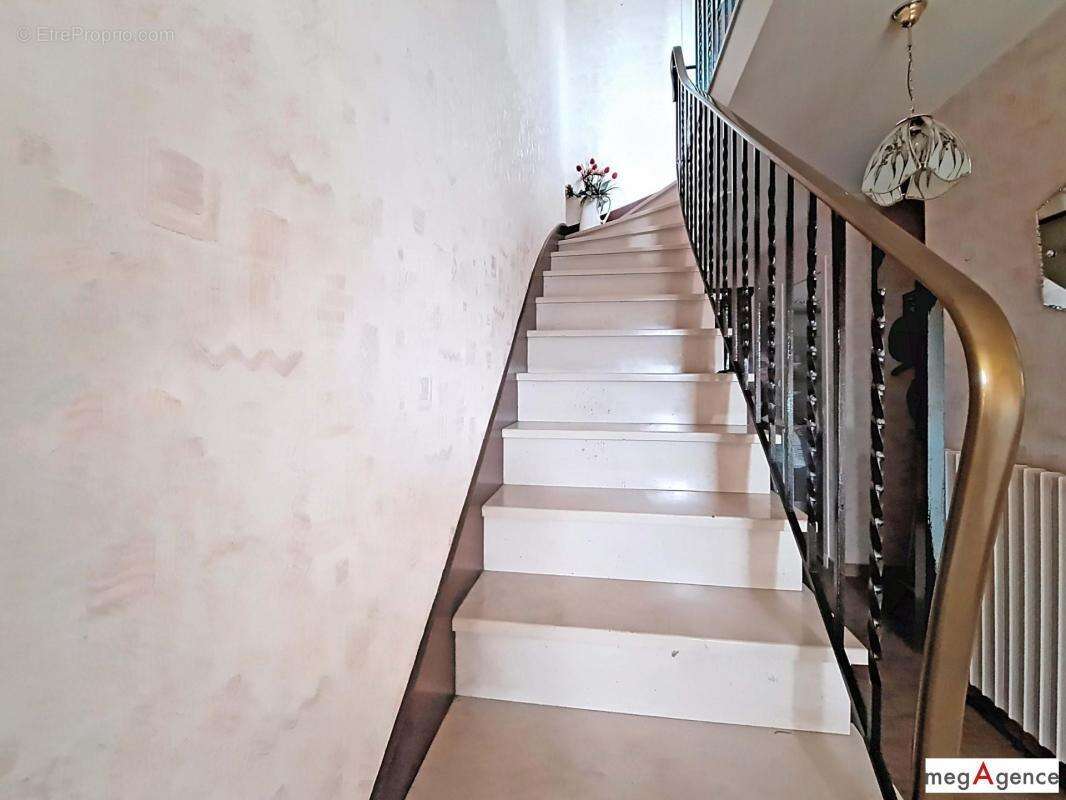 Maison à LA TURBALLE