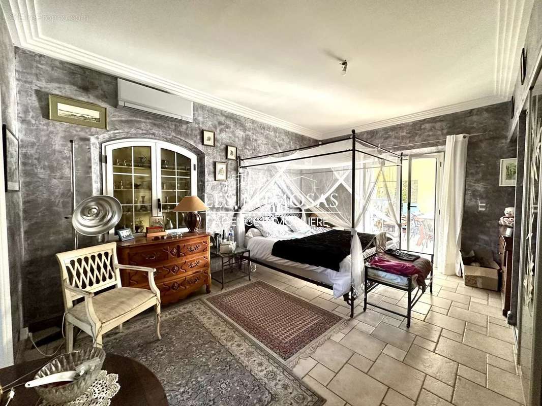 Maison à TRANS-EN-PROVENCE