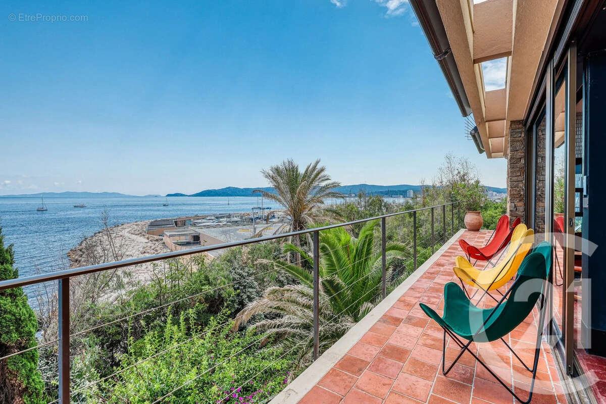 Maison 179 m² à Le Lavandou  - photo 4