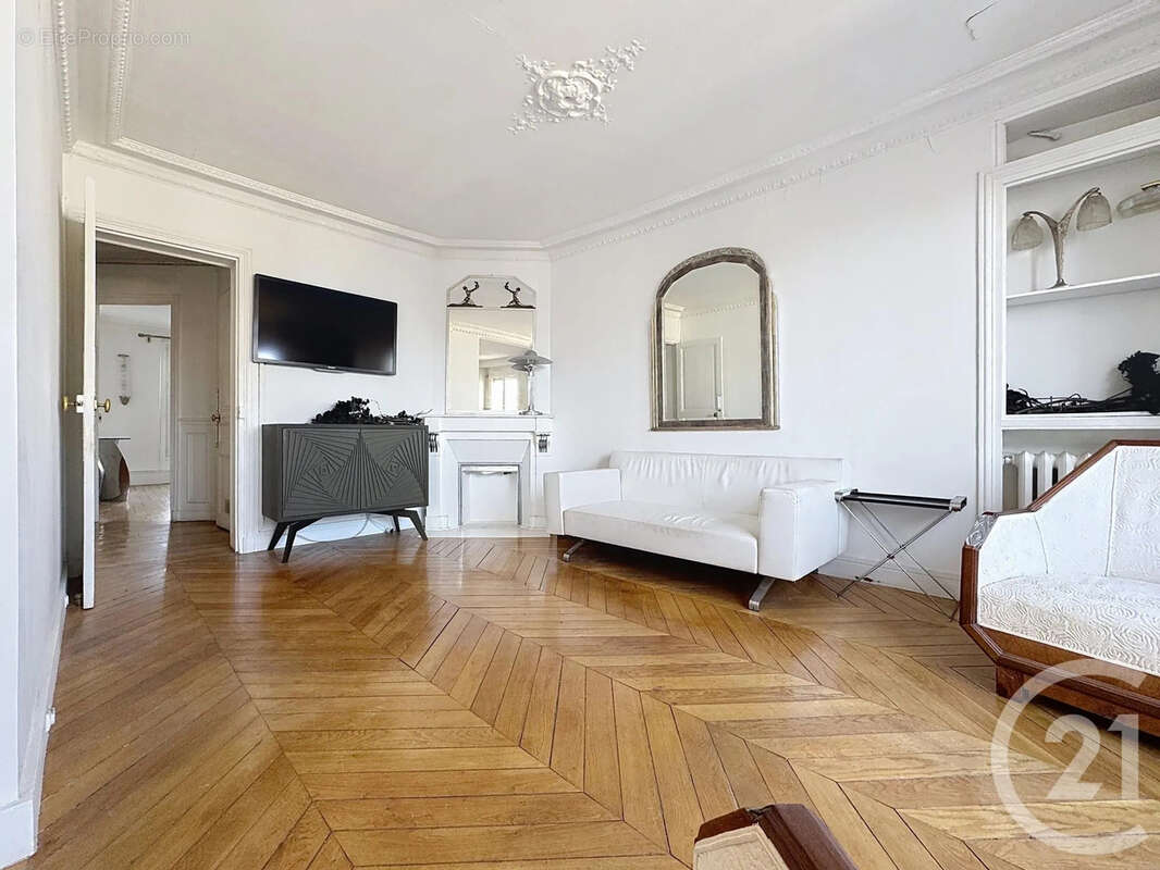 Appartement à PARIS-12E