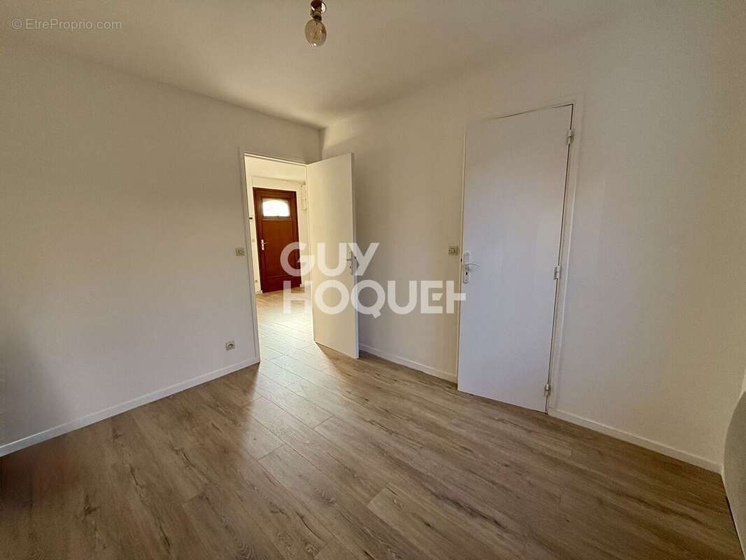EPONE - Appartement 2 pièces 29.75 m2 - photo 7