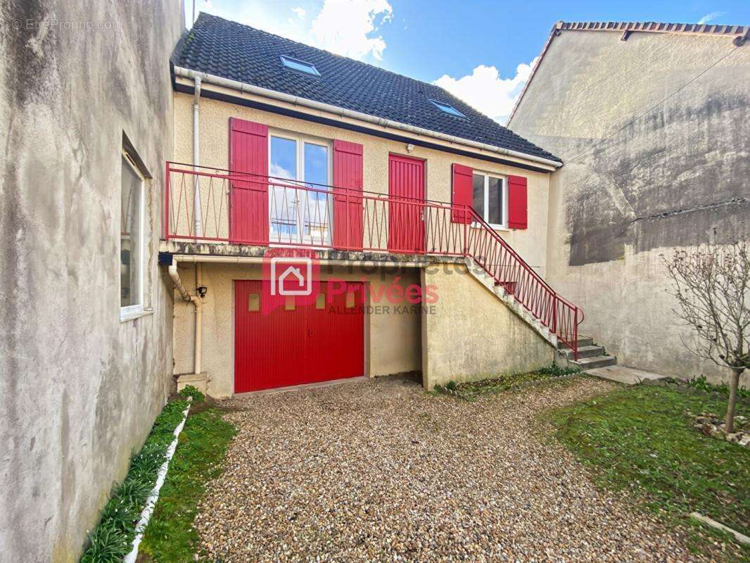Maison à VERON