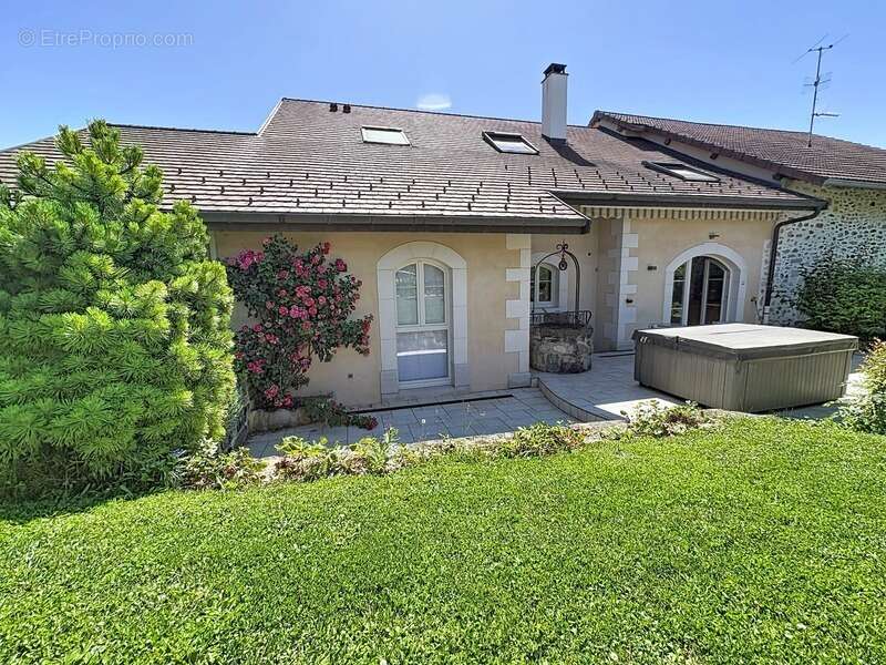 Corps de ferme à vendre 5 pièces CERNEX (74) - photo 15