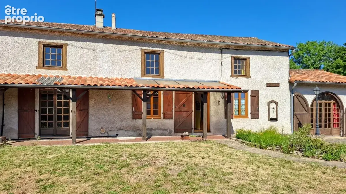 Maison à SAINT-PRIEST-BRAMEFANT