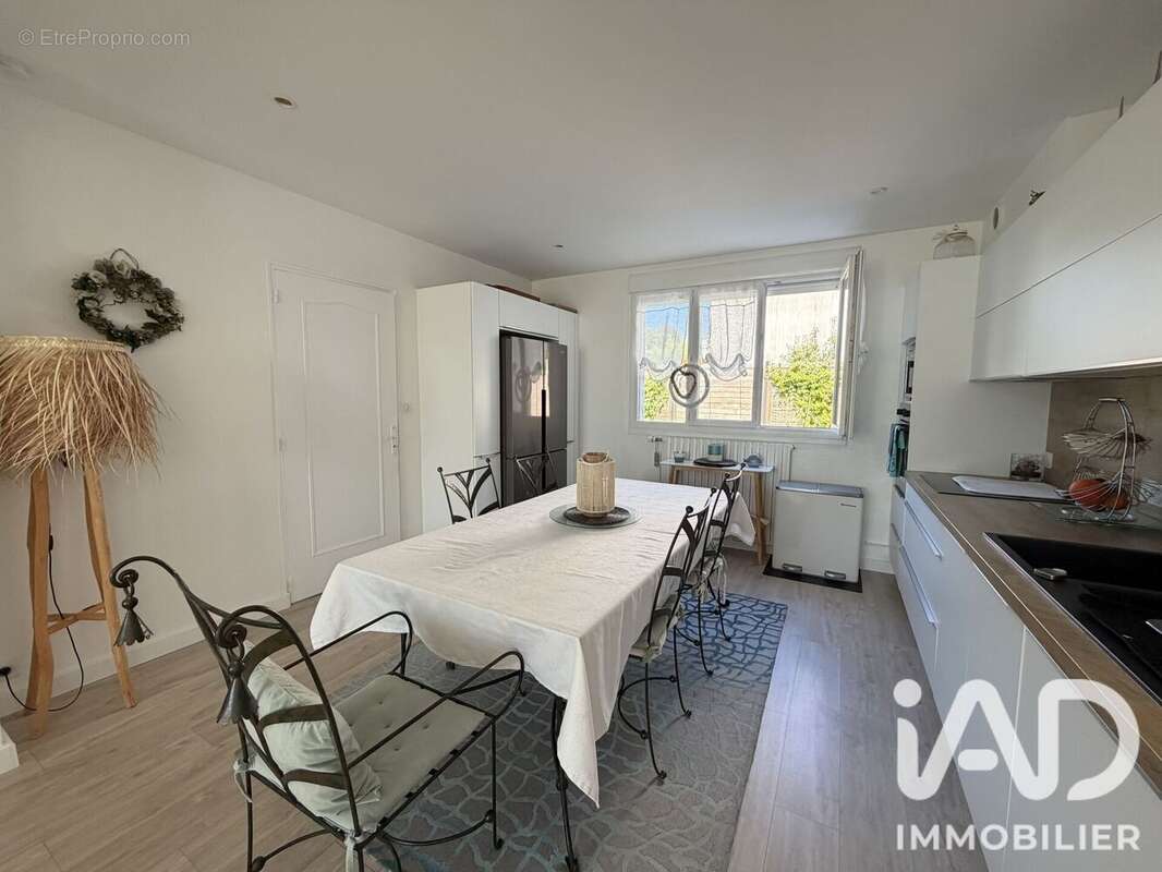 Maison 132 m² à Saint-Nazaire  - photo 7