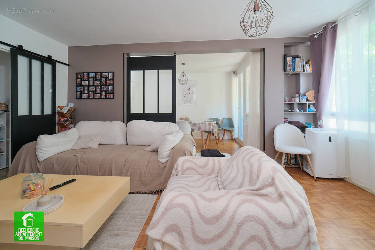Appartement à GIVORS