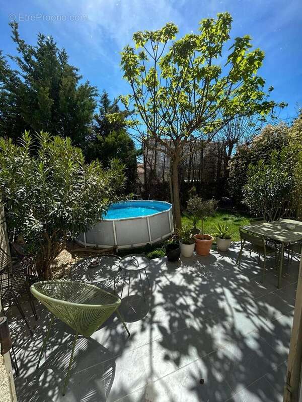 Photo 5 - Maison à ENTRAIGUES-SUR-LA-SORGUE