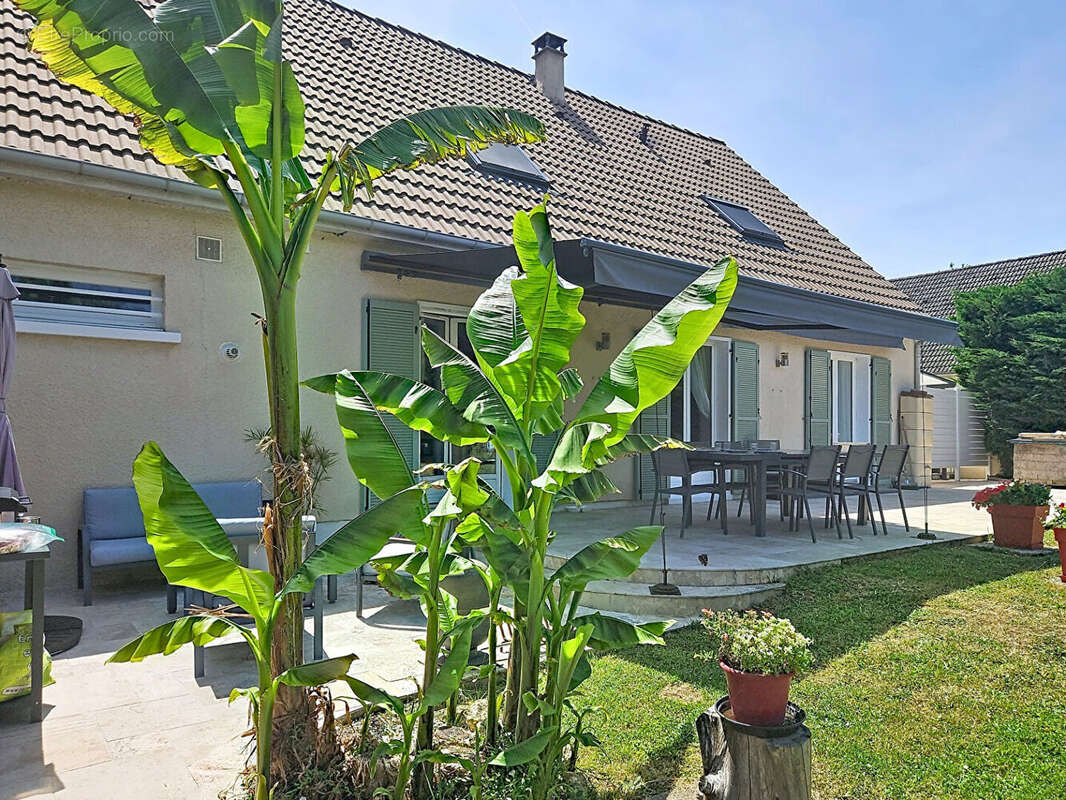 Maison à SAINT-GERMAIN-SUR-ECOLE