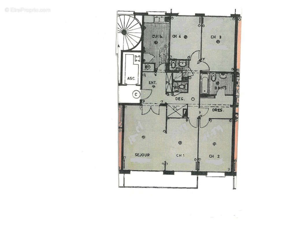 Appartement à COURBEVOIE