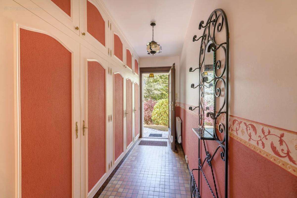 Maison de 6 pièces de 140 m² à Bléré - photo 13