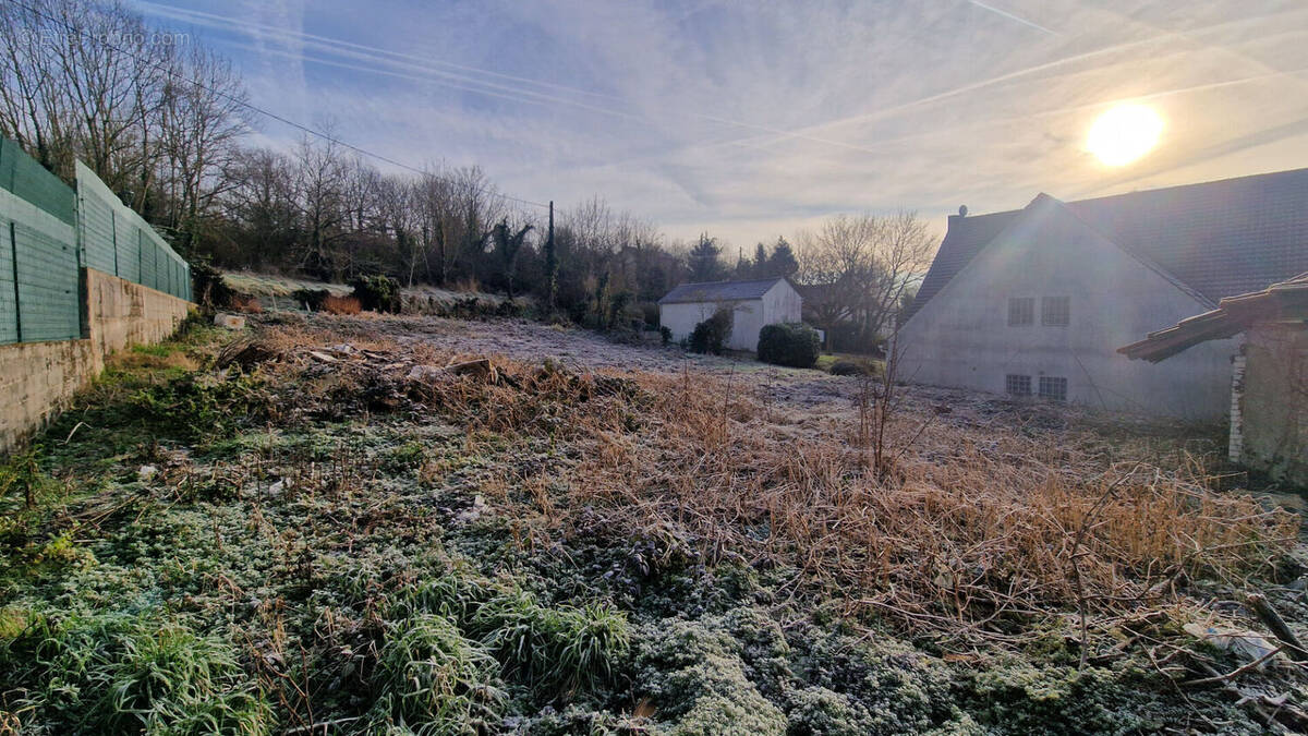 Terrain à BREUILLET