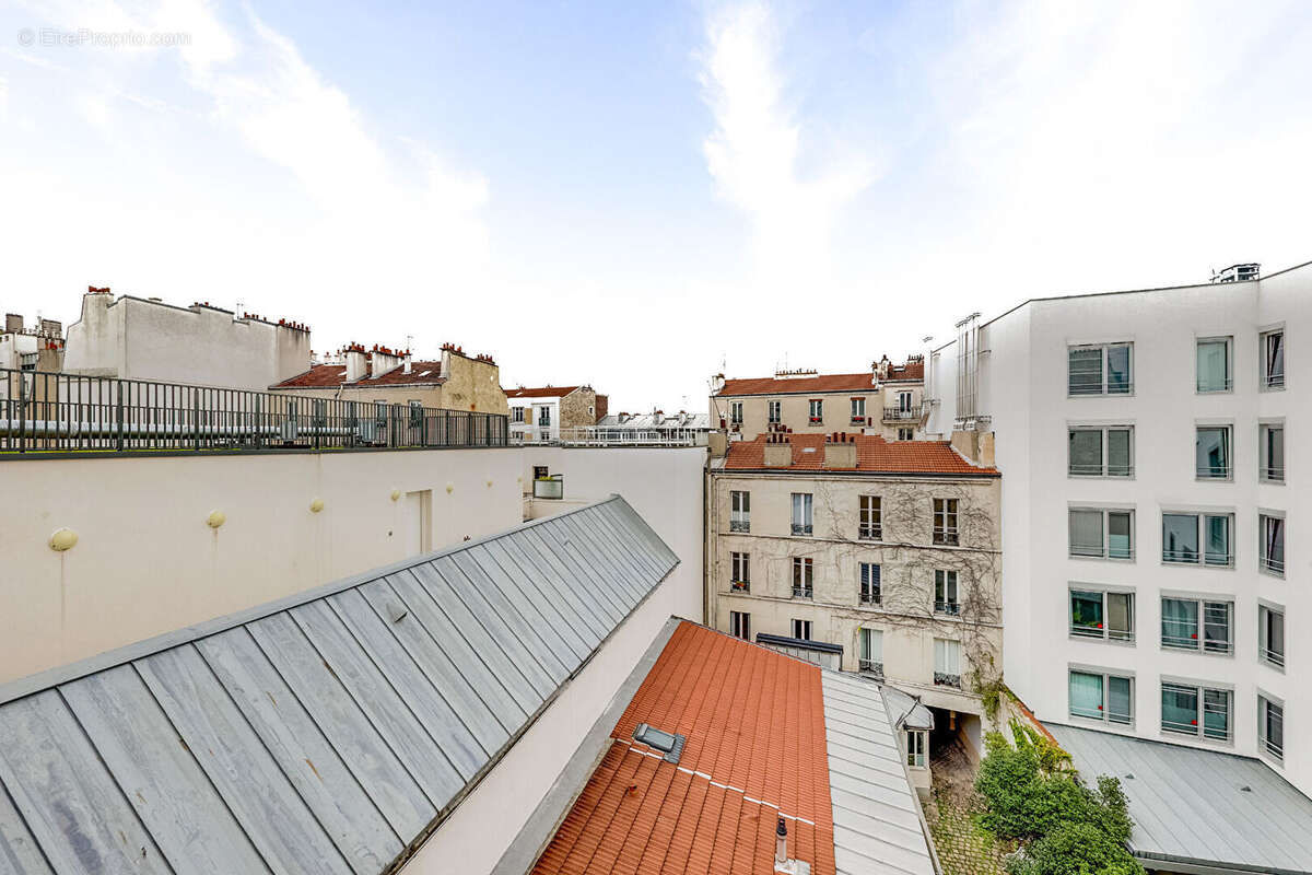 Appartement à PARIS-14E