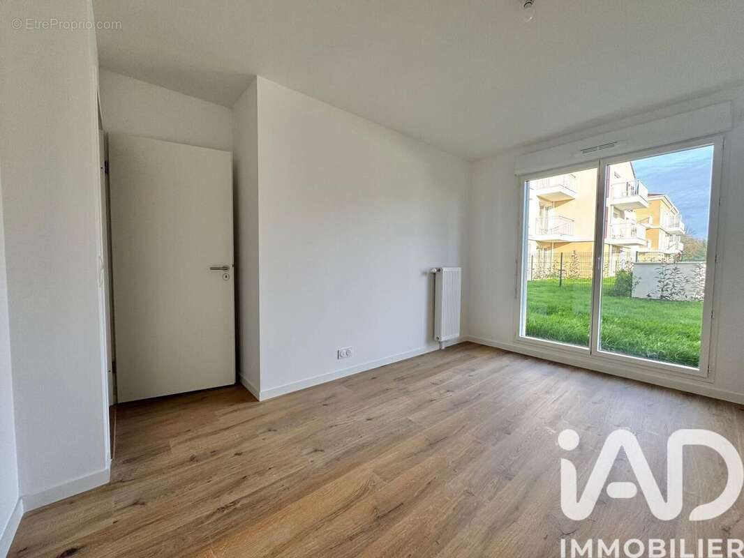 Photo 6 - Appartement à LA QUEUE-EN-BRIE